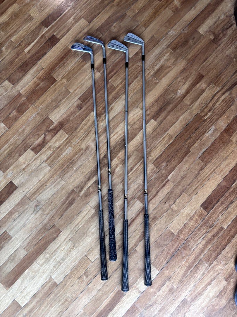 Mizuno Pro Irons with Elite Grips (Category: Golf) located in Paranaque City. Submitted by jujudeclutterss (Listing ID 1466476670, Image 3). Description: Mizuno Pro Irons 7 Iron 4 Iron 3 Iron Sand Wedge with Elite Grips Japan Pitching Wedge with Elite Grips Japan.