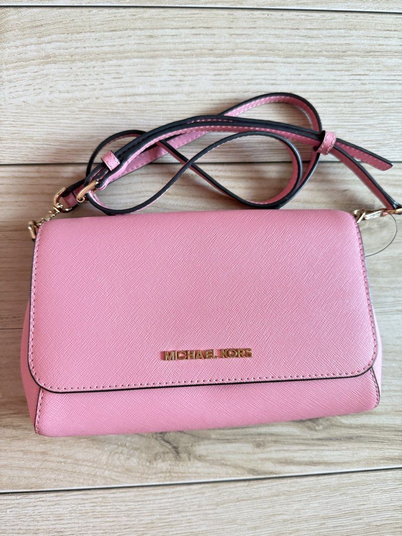 MK barbie pink bag (Category: Luxury Bags & Wallets) located in Manila. Submitted by mariadarna (Listing ID 1466551047, Image 1). Description: Michael Kors Barbie pink sling bag. Bought in Japan.💯 Original ‼️.