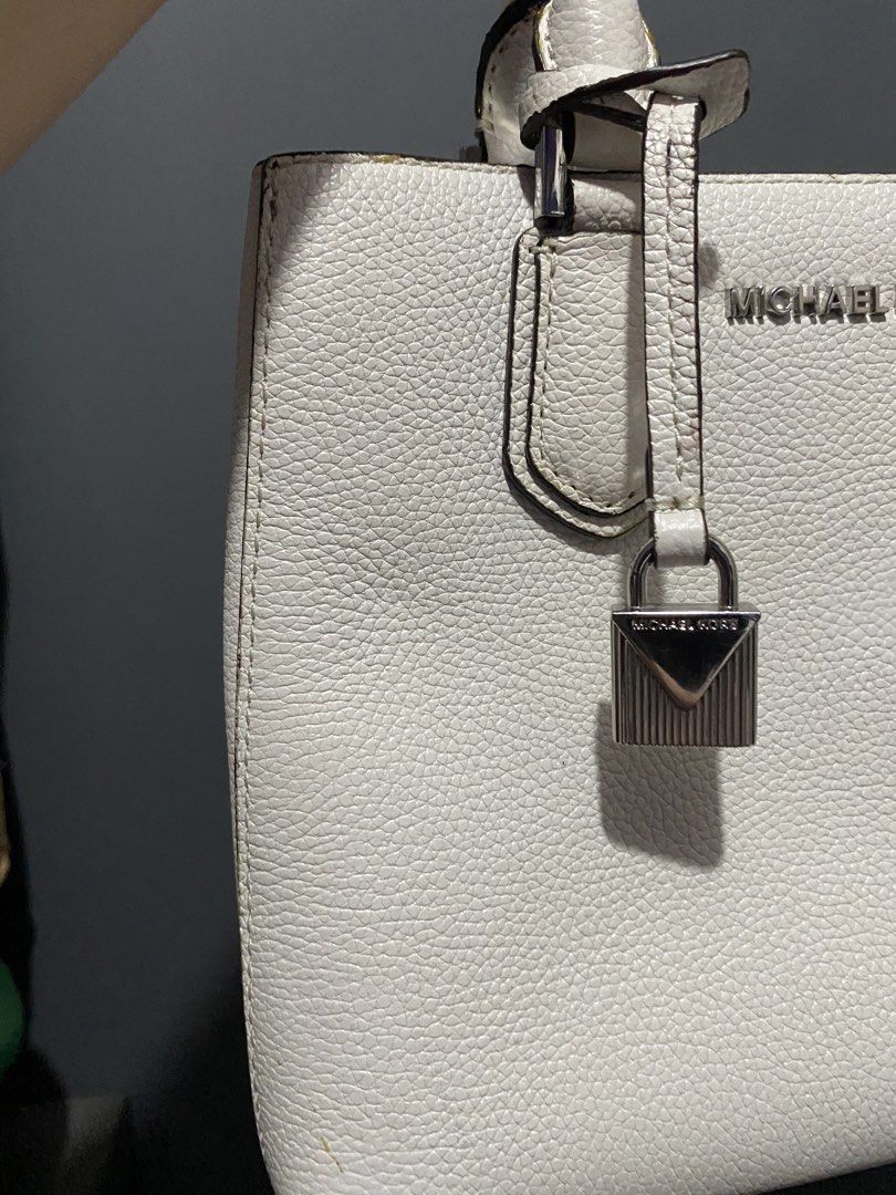 Mk white sling two way bag (Category: Luxury Bags & Wallets) located in Batangas. Submitted by bagstolove2.0 (Listing ID 1466471094, Image 2). Description: .