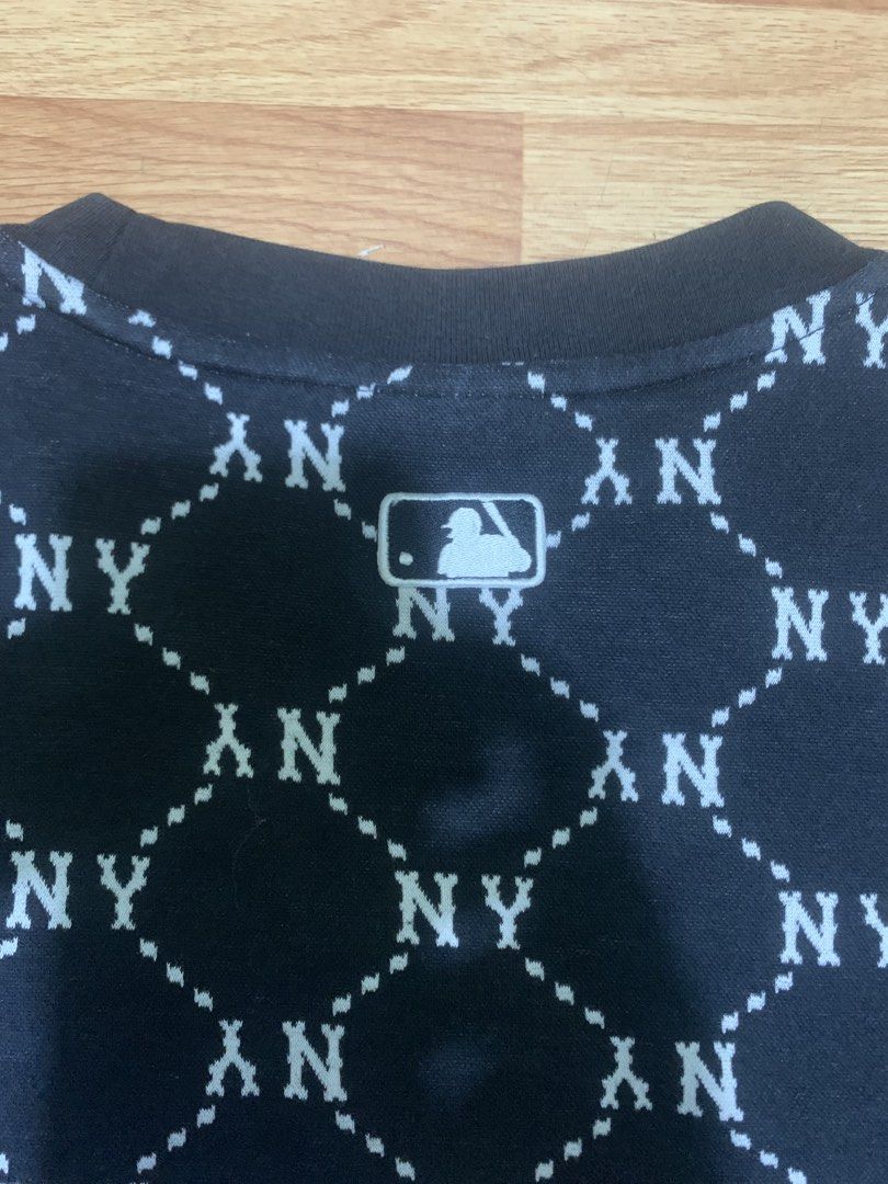 Mlb aop tshirt (Category: Formal Shirts) located in Tuguegarao City. Submitted by jaly35 (Listing ID 1466425288, Image 3). Description: Mlb tshirt Black M-L No issue Lbc/jnt.
