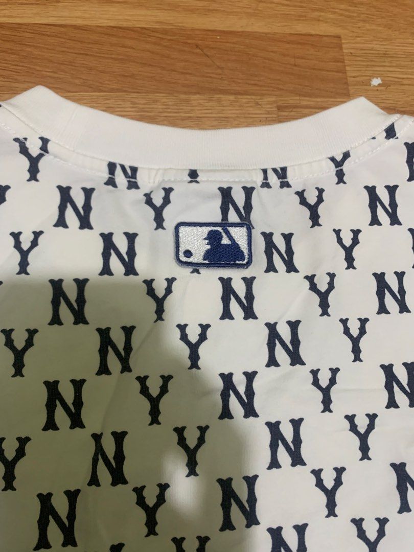 Mlb aop tshirt (Category: Formal Shirts) located in Tuguegarao City. Submitted by jaly35 (Listing ID 1466430954, Image 3). Description: Mlb aop Size:M-L Made:korea No issue Already wash Ready to use.