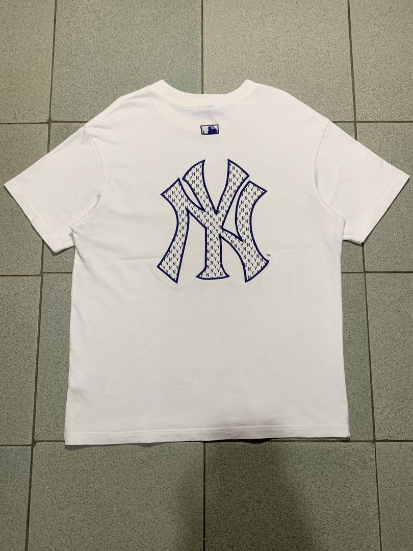 Mlb New York Yankees White Shirt (Category: Tshirts & Polo Shirts ) located in Davao. Submitted by mysticeagle-2763 (Listing ID 1466466778, Image 2). Description: Mlb New York Yankees White Shirt📌 W-21📌 L-26.5📌 Excellent Condition .