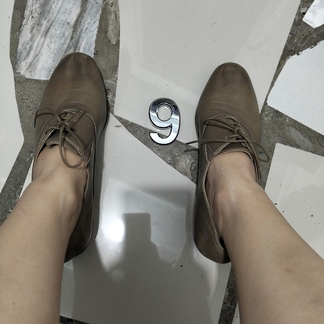 Mode kaori (Category: Loafers) located in El Salvador. Submitted by francheskaukayukay (Listing ID 1466415820, Image 1). Description: .