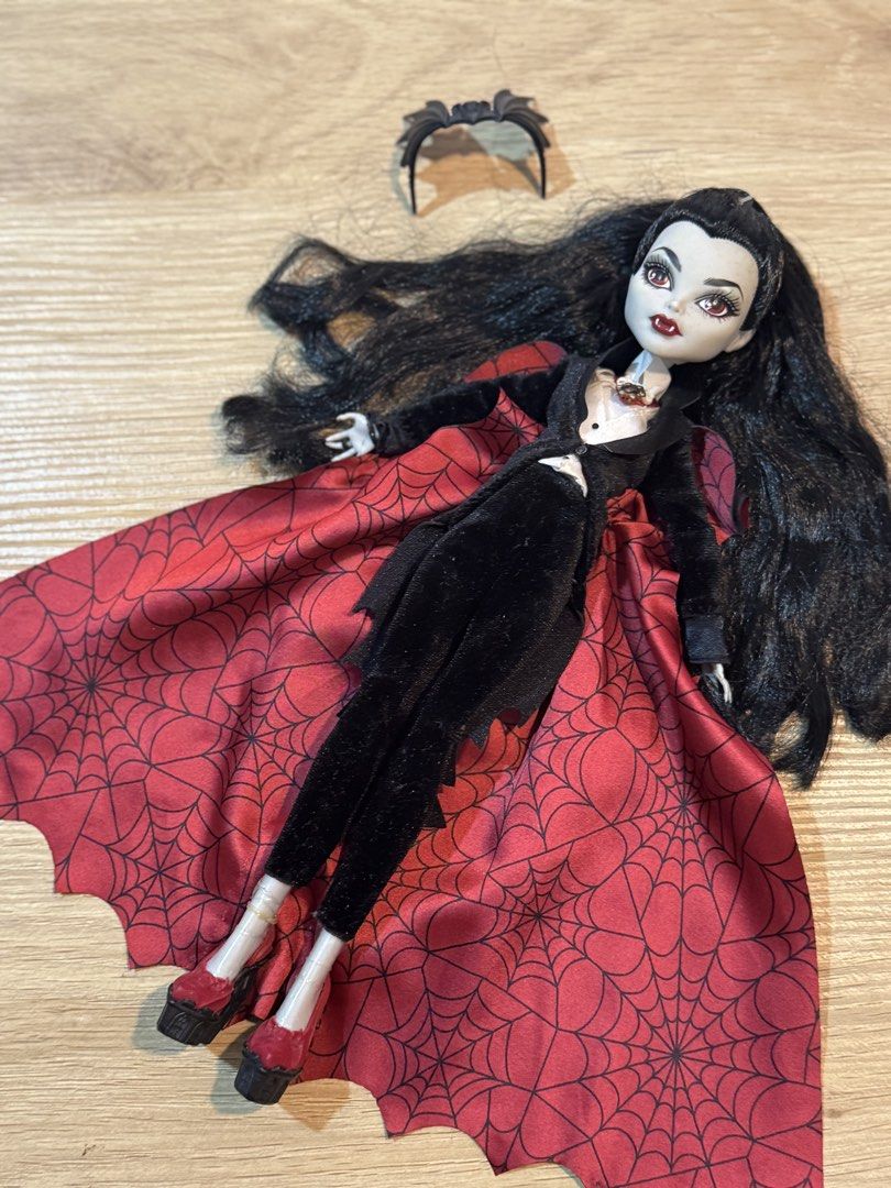 Monster High Dracula (Category: Interactive Toys) located in Mandaluyong City. Submitted by kwool_jade (Listing ID 1466416359, Image 1). Description: As is. No other inclusion. No LP. Available unless marked as sold. with damaged box.