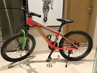 （分類：）位於 。 由 tyurit 提交（商品編號 1466469622，圖片 1）。簡介： 。