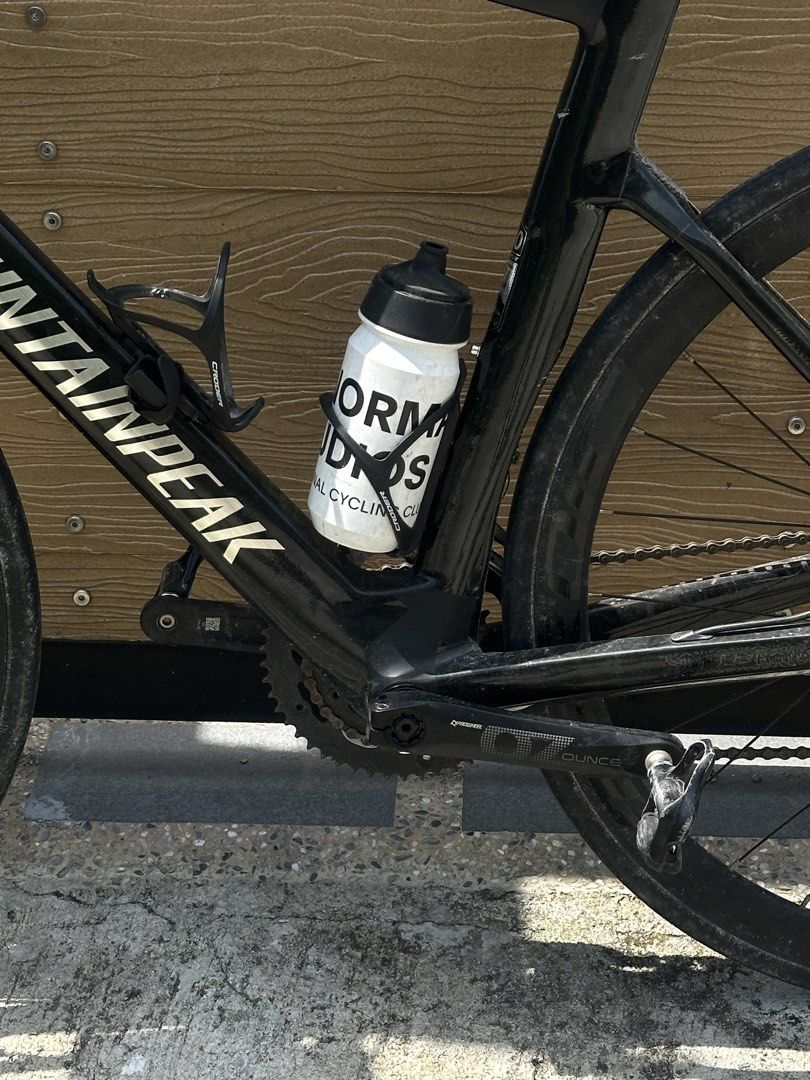 Mountainpeak Road Bike Black with Deep Section Wheels (Category: Bicycles) located in Mandaluyong City. Submitted by dhanlumanas (Listing ID 1466455136, Image 3). Description: Mountainpeak Rexton 3000 (FULL CARBON FRAME SET)‼️ Full Carbon Frame Set Groupset: Shimano Sora 2×9 speed Wheelset: Aeroic wheelset (700c) Brakes: Tektro disc brakes Aeroic Cleats pedal 💰 ₱24,999 (Nego Upon Viewing) No to swap 📍Sapang Maisac, Pampanga RFS: Switch to Grave