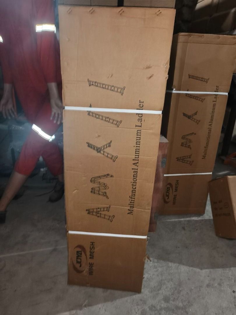 Multipurpose Ladder Specs: 4 x 4 (16 ft) 12kg (Category: Other Home Furniture) located in Manila. Submitted by ramoseliza33488 (Listing ID 1466393635, Image 3). Description: .
