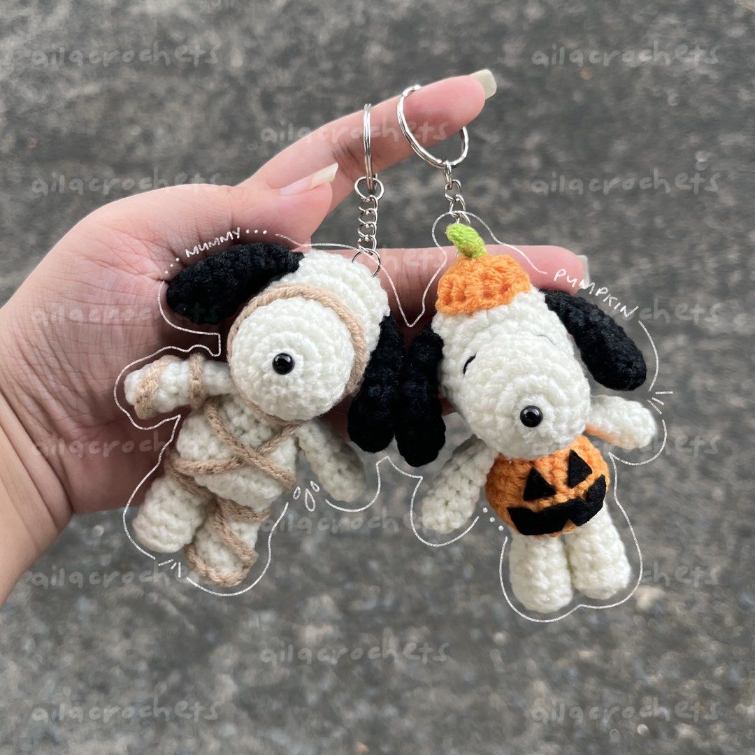 Mummy & Pumpkin - Halloween Snoopy crochet keychains (Category: Handmade Craft) located in Pasig City. Submitted by ailacrochets (Listing ID 1466465774, Image 1). Description: – available in milk cotton (₱300 ea) and thin bear chenille (₱350) – around 4 inches in height – open for customization (50% dp required) mop: gcash, maya, maribank mod: j&t, gogo xpress, lalamove/grab 📍 pasig.