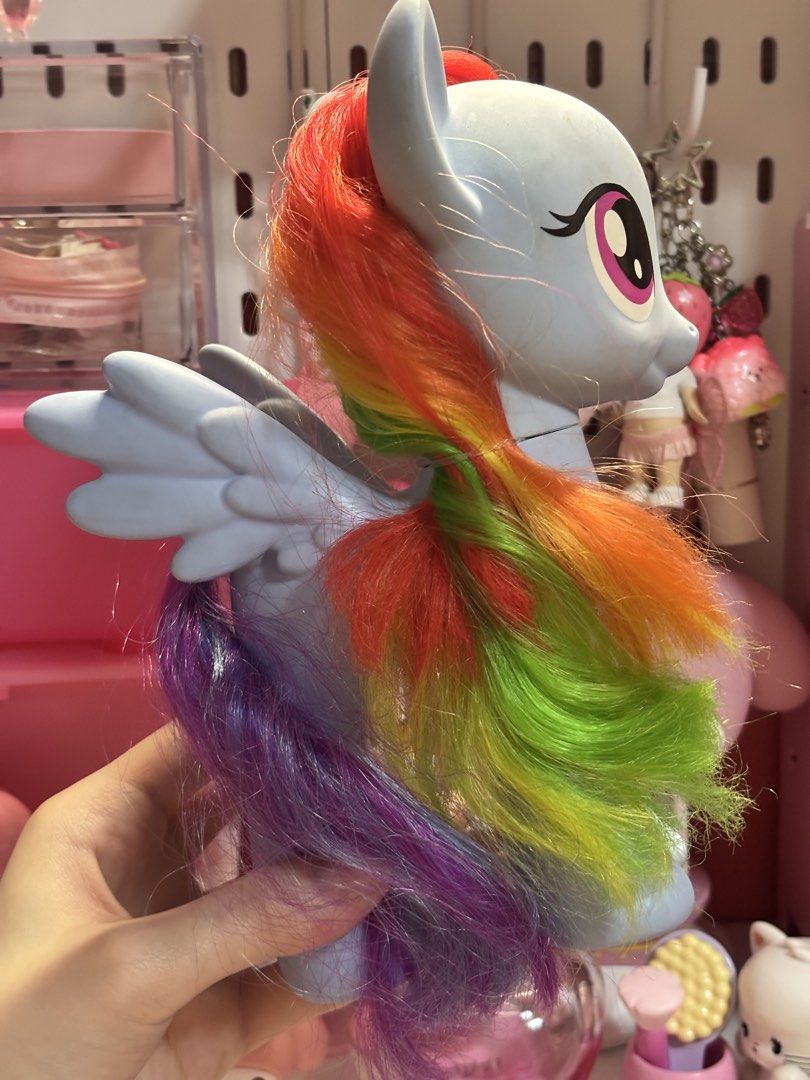 My Little Pony Hasbro Rainbow Dash Figure (Category: Figurines & Statues) located in San Juan City. Submitted by glitznpops.ph (Listing ID 1466434547, Image 3). Description: ~ Big in size ~ Condition is already shown sa pic kasi vintage n po sya. Bawal po sa maselan o sa maarte may minimal flaws like minimal dirt na d nmn masyado halata. .