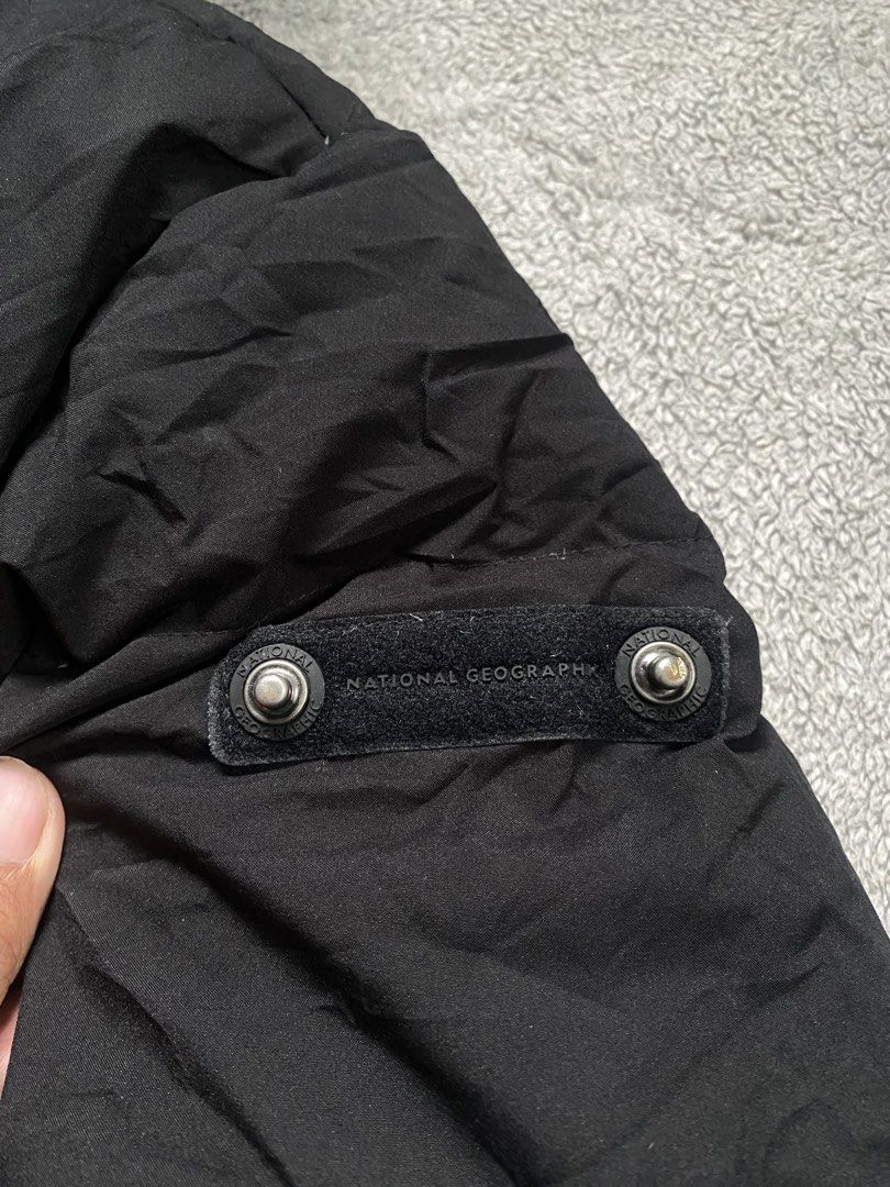 National Geographic Puffer Jacket (Category: Coats, Jackets and Outerwear) located in Dalaguete. Submitted by mrthrift. (Listing ID 1466390148, Image 3). Description: .