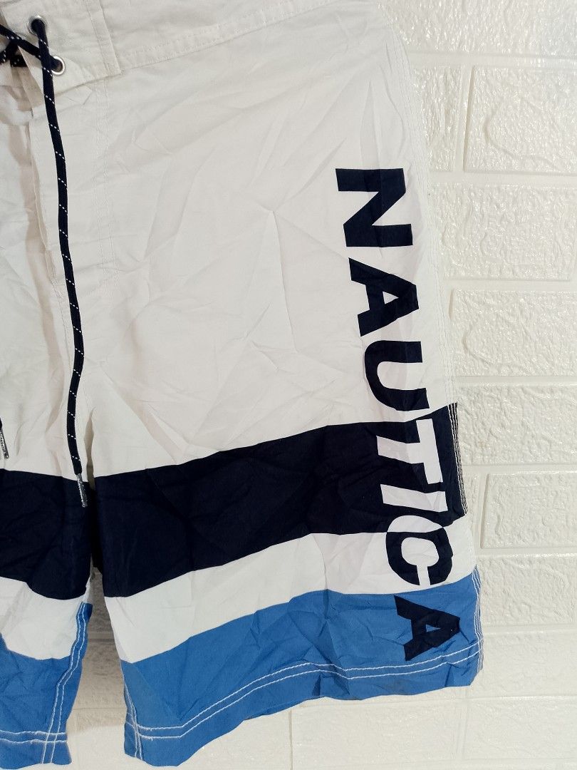 NAUTICA BOARDSHORTS (Category: Swim Trunks & Board Shorts) located in Tabaco. Submitted by zerothreethrift (Listing ID 1466383410, Image 3). Description: NAUTICA BOARDSHORTS SIZE MEDIUM EXCELLENT PM IF INTERESTED ALBAY LOCATION.