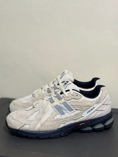 (Category: ) located in . Submitted by snkr.essence (Listing ID 1466485627, Image 1). Description: .