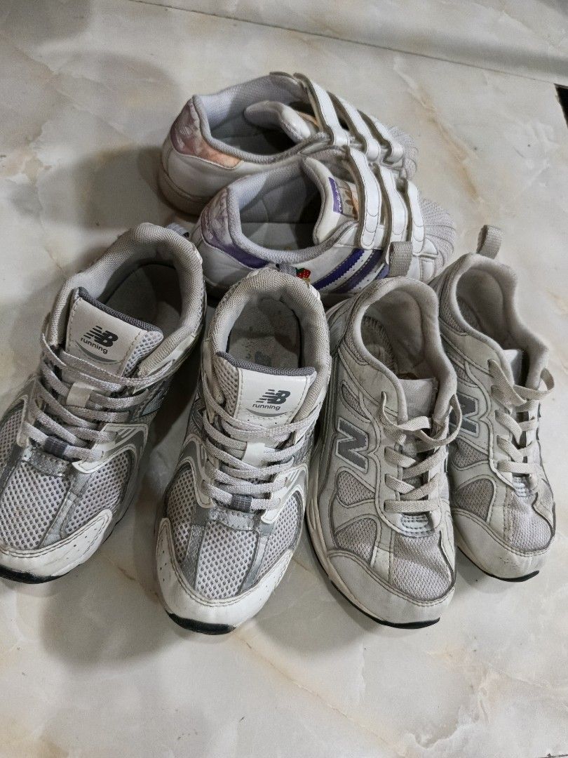 NB, Adi shoes (Category: Babies & Kids Fashion) located in Zamboanga. Submitted by mbal09 (Listing ID 1466407422, Image 1). Description: take all for 650, kayo na po maglinis ng mga shoes. Size US13 (18.5cm insole) Preloved, with sign of normal usage..