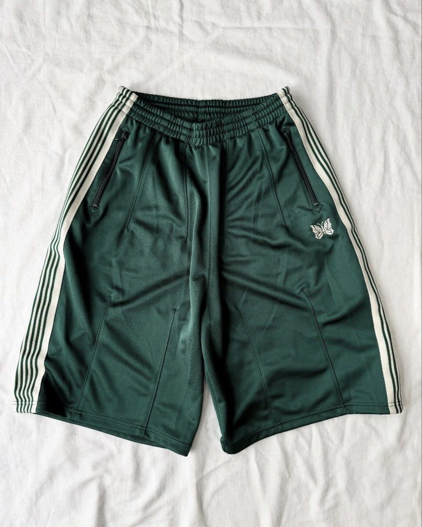 Needles H.D Cut Track Short (Category: Jeans) located in Subic. Submitted by grail.stuffz (Listing ID 1466417515, Image 1). Description: 32 waist 26 length 14 hem .