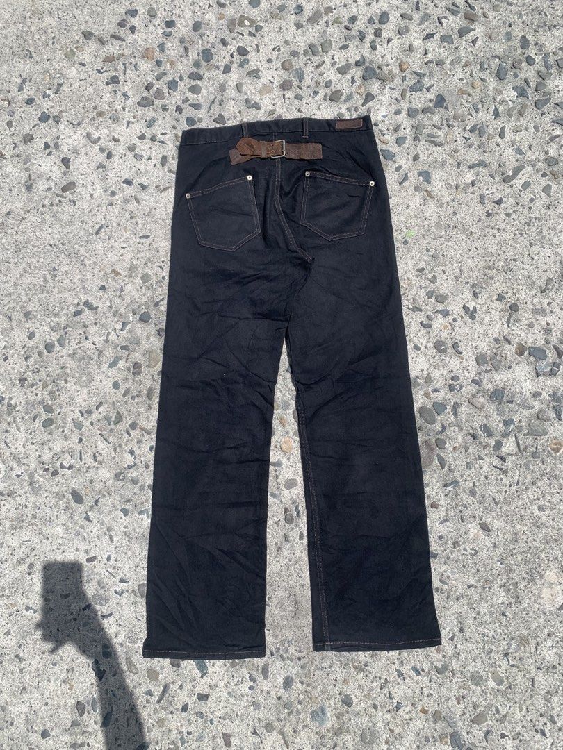Neil Barrett With Rear Cinch Back Leather Belt (Category: Jeans) located in Angeles City. Submitted by kobereyes (Listing ID 1466454615, Image 1). Description: Neil Barrett With Rear Cinch Back Leather Belt Sz 33 on tape measure 43 length 9 laylayan No issue 1500shipped.