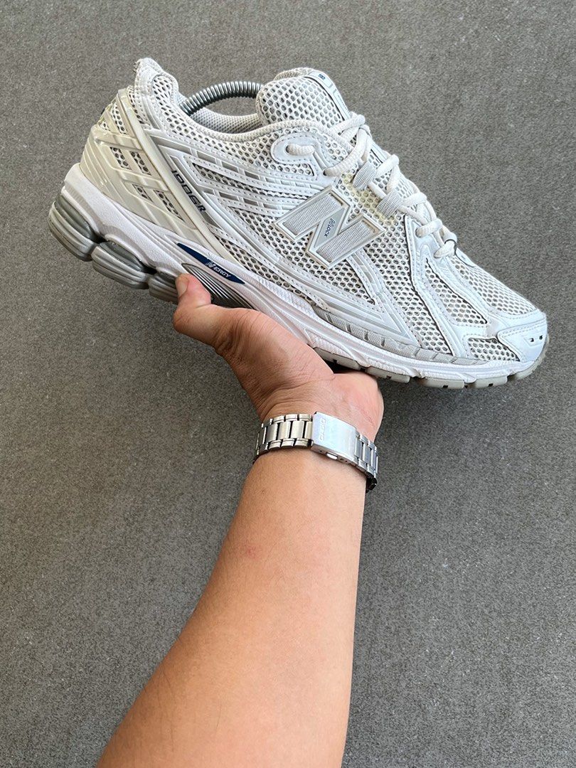 NEW BALANCE 1906R WHITE ROYAL SILVER (Category: Dress Shoes) located in Butuan. Submitted by jacobfrost (Listing ID 1466353564, Image 1). Description: NEW BALANCE 1906R WHITE ROYAL SILVER 10.5 US MENS 44.5 EUR 28.5 CM EXCELLENT CONDITION MINOR SIGN OF USAGE ₱2,500 🏷️.