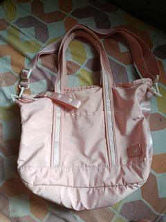 (Category: ) located in . Submitted by lovedeclutterph (Listing ID 1466384186, Image 1). Description: .