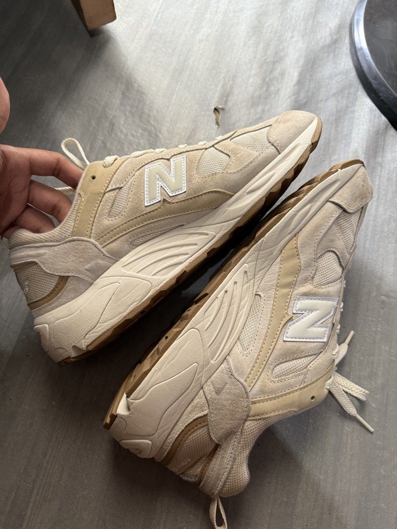 New Blance 878 “Beige Calm Taupe” (Category: Sneakers) located in Cagayan de Oro. Submitted by twice.but.nice.blackmarket (Listing ID 1466379953, Image 2). Description: New Blance 878 “Beige Calm Taupe” Excellent condition Size : US M 10 / US W 11.5 / UK 9.5 / EU 44 / CM 28 No issue flawless ! Mine : 2,500.