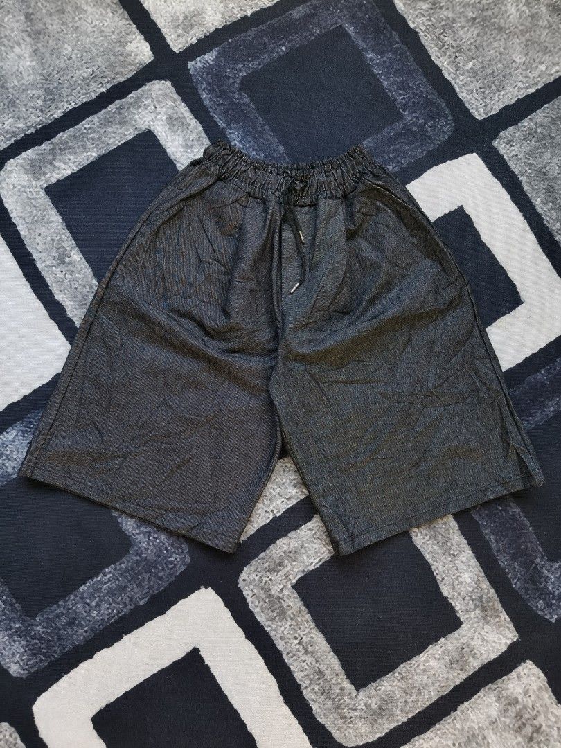 Newbies Raw Denim Jorts (Category: Shorts) located in Andop. Submitted by kyutoryuu (Listing ID 1466337506, Image 1). Description: •Waist: FREE •Length: 26 •Thigh: 17 •Hem: 16 •Condition: Excellent •Issue: none.