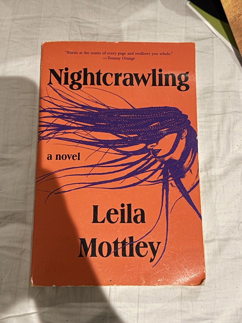 Nightcrawling by Leila Mottley Novel Paperback (Category: Storybooks) located in Makati City. Submitted by 099baby (Listing ID 1466526937, Image 1). Description: Nightcrawling by Leila Mottley 🤍Condition: pages are clean with no writing or highlighting 🤍Flaws: Minor shelf wear on edges/corners, small sticker residue on the back, creased spine Description: Kiara and her brother, Marcus, are scraping by in an East Oakland apartment complex optimi