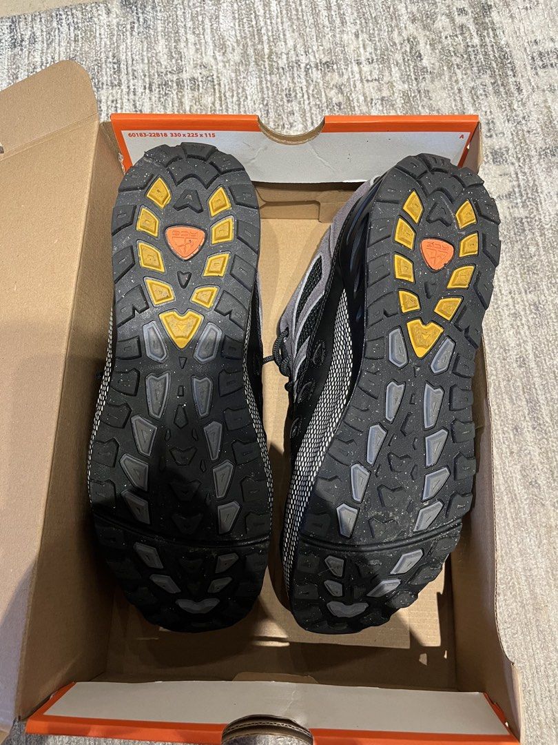 Nike ACG Air Exploraid (Category: Sneakers) located in Paranaque City. Submitted by huncho.haul (Listing ID 1466344165, Image 2). Description: - Brand: Nike - Model: ACG Exploraid - Colorway: Black / Light Graphite - Perfect for hiking/outdoors - Used Once (For walking) - OG Box left in Taiwan (will provide replacement box) - MOP: Gcash/Bank Transfer - MOD: Grab/Lalamove (shouldered by buyer) - RFS: Wrong Size - Paranaque Area Pm for more details