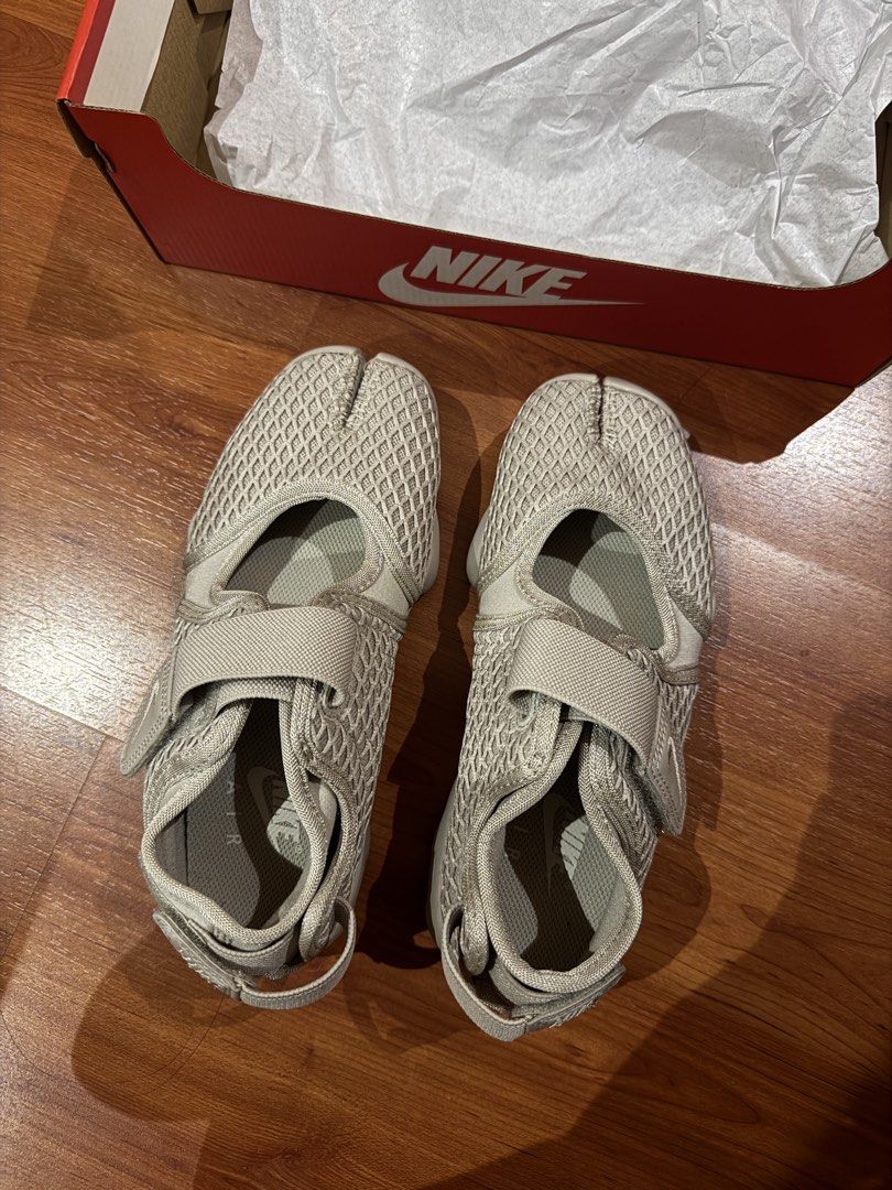 Nike Air Rift Cream II (Category: Sneakers) located in Quezon City. Submitted by nikcarts__ (Listing ID 1466500821, Image 2). Description: - Colorway: Cream II - Size: Women's US 7 / UK 4.5 / EUR 38 / CM 24 - Brand new - RFS: wrong size.