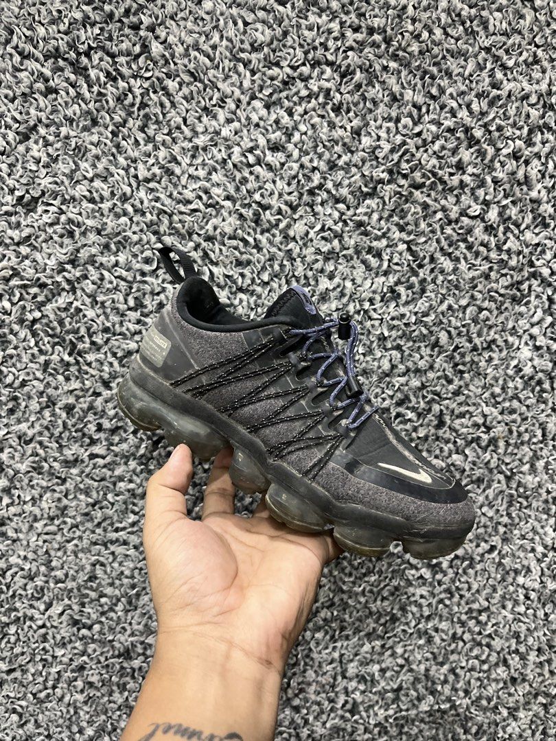 Nike Air VaporMax Run Utility | Size 36 (Category: Sneakers) located in General Trias. Submitted by zrchustle.604 (Listing ID 1466444308, Image 1). Description: Nike Air VaporMax Run Utility in the Black/Reflect Silver colorway (style code AQ8811-001 for women or AQ8810-003 for men). Key Features: • Design: An outdoor-inspired, utilitarian take on the classic VaporMax featuring Flywire cables and toggle-lock bungee laces. • Sole: Signature segmen