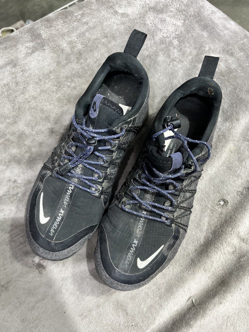 Nike Air VaporMax Run Utility | Size 36 (Category: Sneakers) located in General Trias. Submitted by zrchustle.604 (Listing ID 1466444308, Image 2). Description: Nike Air VaporMax Run Utility in the Black/Reflect Silver colorway (style code AQ8811-001 for women or AQ8810-003 for men). Key Features: • Design: An outdoor-inspired, utilitarian take on the classic VaporMax featuring Flywire cables and toggle-lock bungee laces. • Sole: Signature segmen