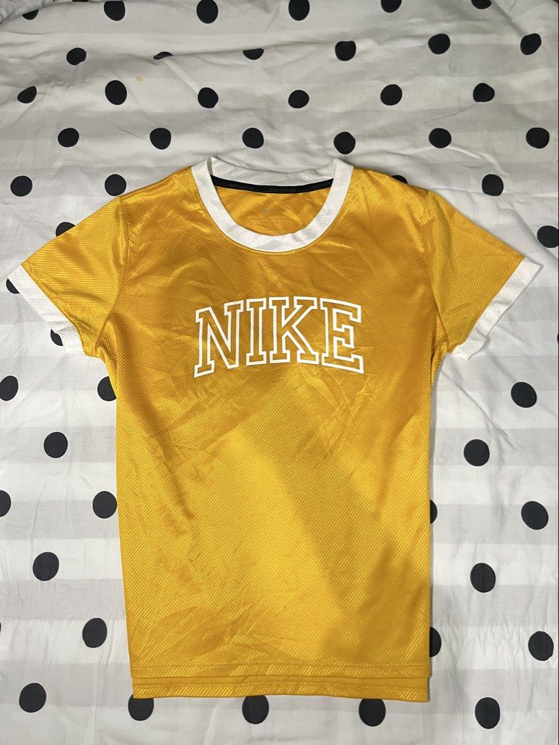 Nike dri-fit running shirt (Category: Activewear) located in Bacoor. Submitted by chrstnsnjs (Listing ID 1466255056, Image 1). Description: Nike dri-fit Womens Size L 9/10 condition ₱399+sf jnt shipping .