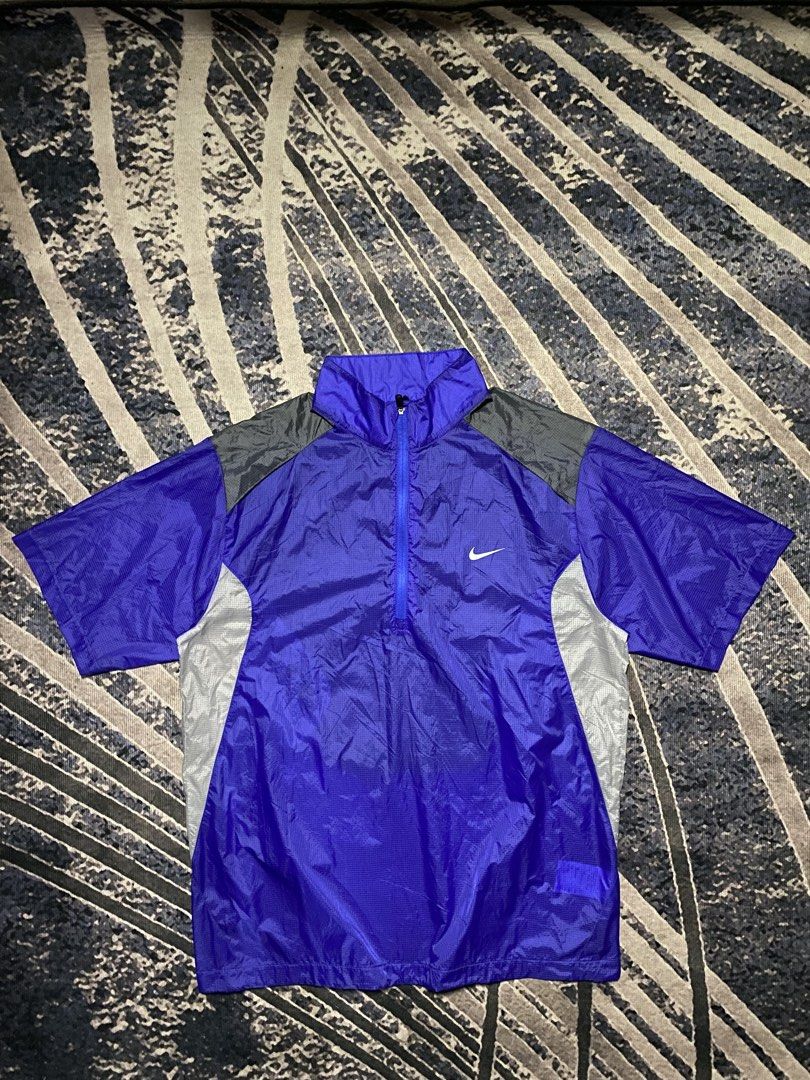 Nike Golf Short Sleeve Half Zip Windbreaker (Category: Tshirts & Polo Shirts ) located in Goa. Submitted by _rawgallery (Listing ID 1466415189, Image 1). Description: size on tag : xl width : 23.5 length : 30.5.