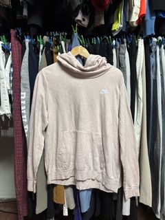 (Category: ) located in . Submitted by isabelasthriftclothes (Listing ID 1466477821, Image 1). Description: .
