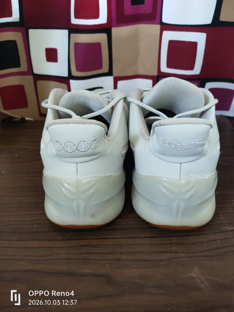 Nike Kobe AD (Category: Sneakers) located in Naga. Submitted by yourbartender13 (Listing ID 1466385923, Image 2). Description: Nike Kobe AD OG 2017 release Colorway: Light Bone Size: US 9.5 / EUR 43 Issue: reglue sa toebox Rfs: decluttering, need space Location: Dayangdang, Naga City, Camarines Sur.