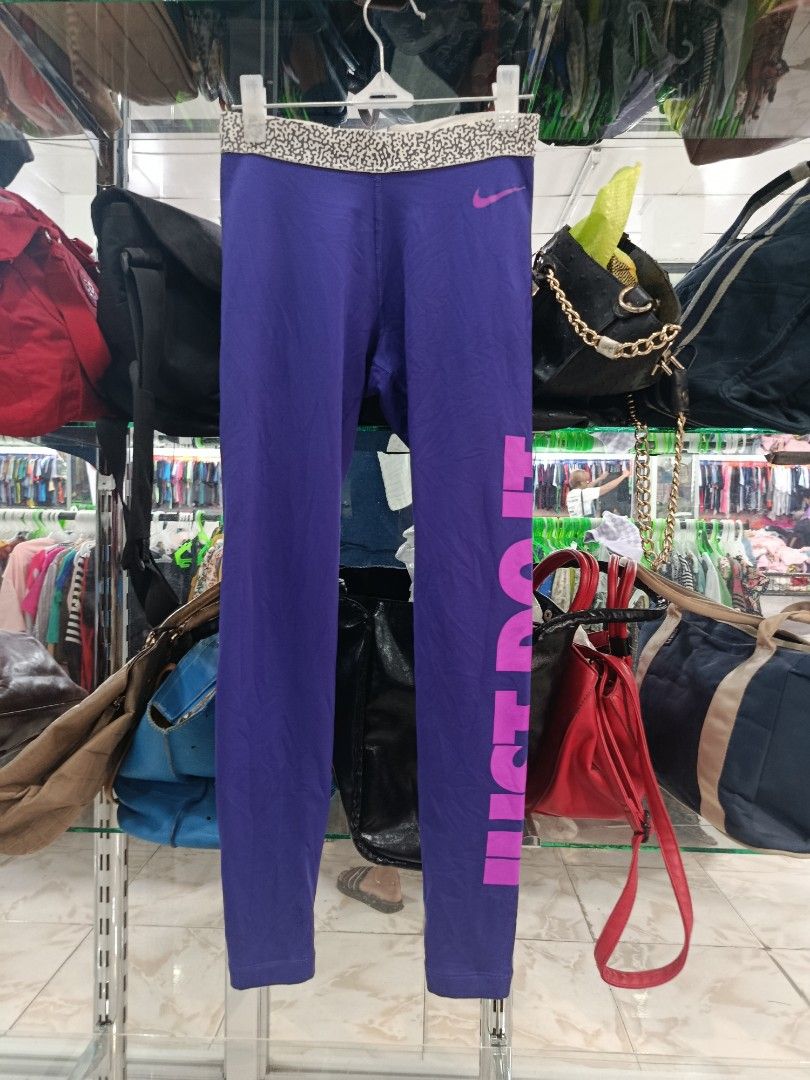 Nike leggings just do it small (Category: Other Bottoms) located in Bacolod City. Submitted by empatees (Listing ID 1466353617, Image 1). Description: .
