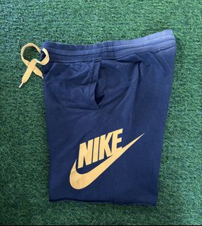 (Category: ) located in . Submitted by rare_thrift_stuff (Listing ID 1466370147, Image 1). Description: .