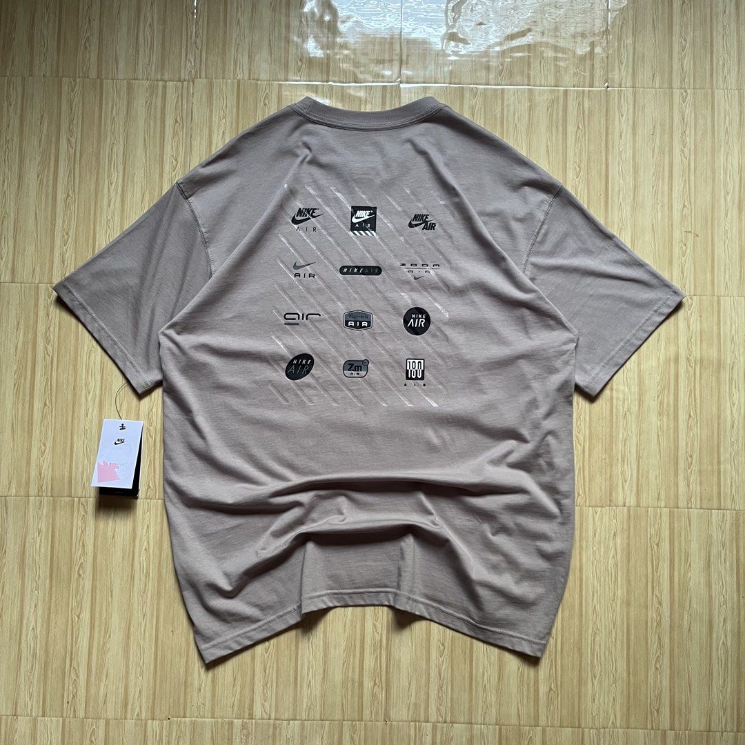 Nike Mid/Multi Logo Shirt B-new (Category: Tshirts & Polo Shirts ) located in Hagonoy. Submitted by ianthrift_ph (Listing ID 1466527204, Image 2). Description: complete tags/authentic size large on tag (loose fit) 24 width, 31 length brand new (not ukay po) color rate 10/10 no issue .