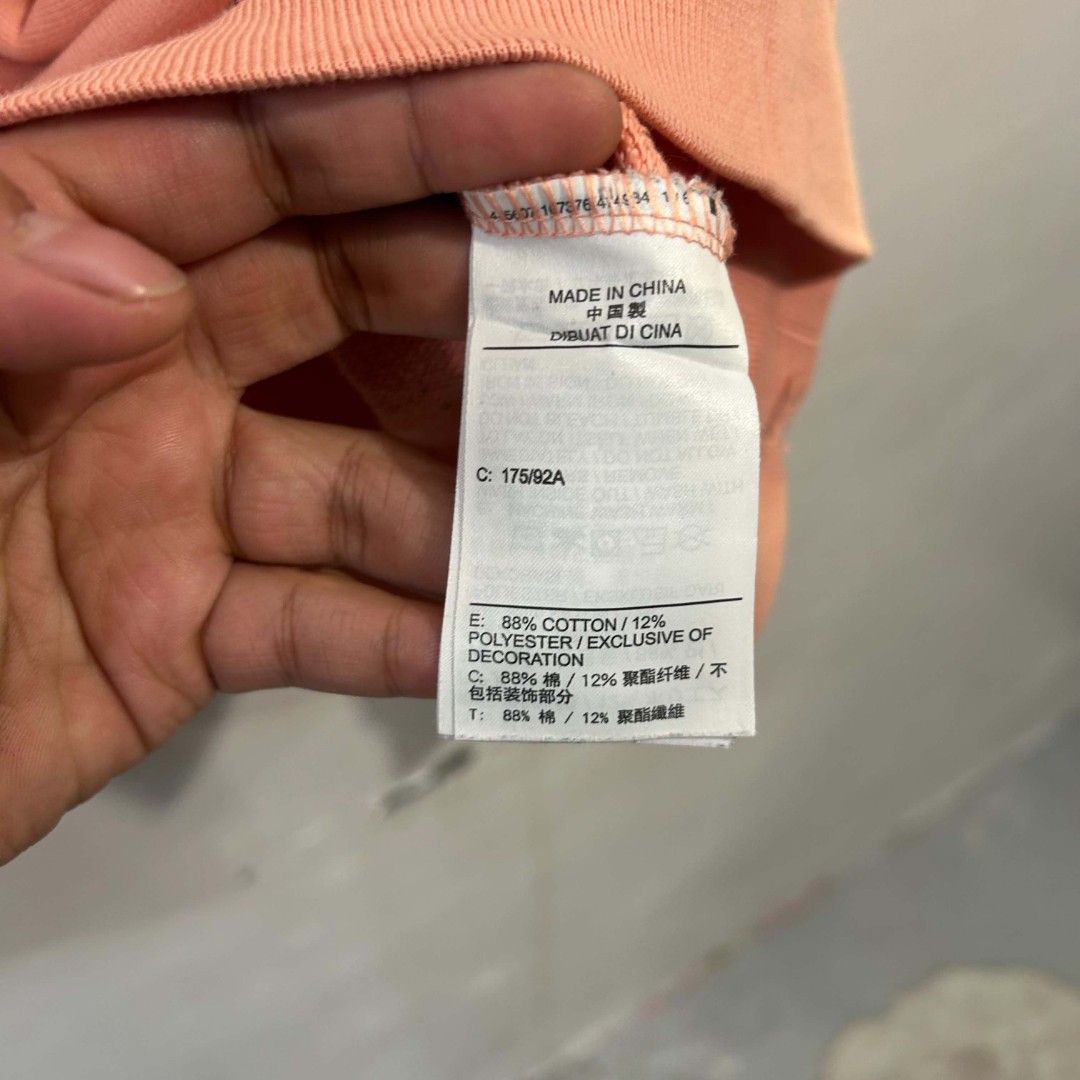 Nike Multi Logo Pink Sweater (Category: Coats, Jackets and Outerwear) located in Quezon City. Submitted by streetwearandluxph (Listing ID 1466558957, Image 3). Description: Nike Multi Logo Pink Sweater.