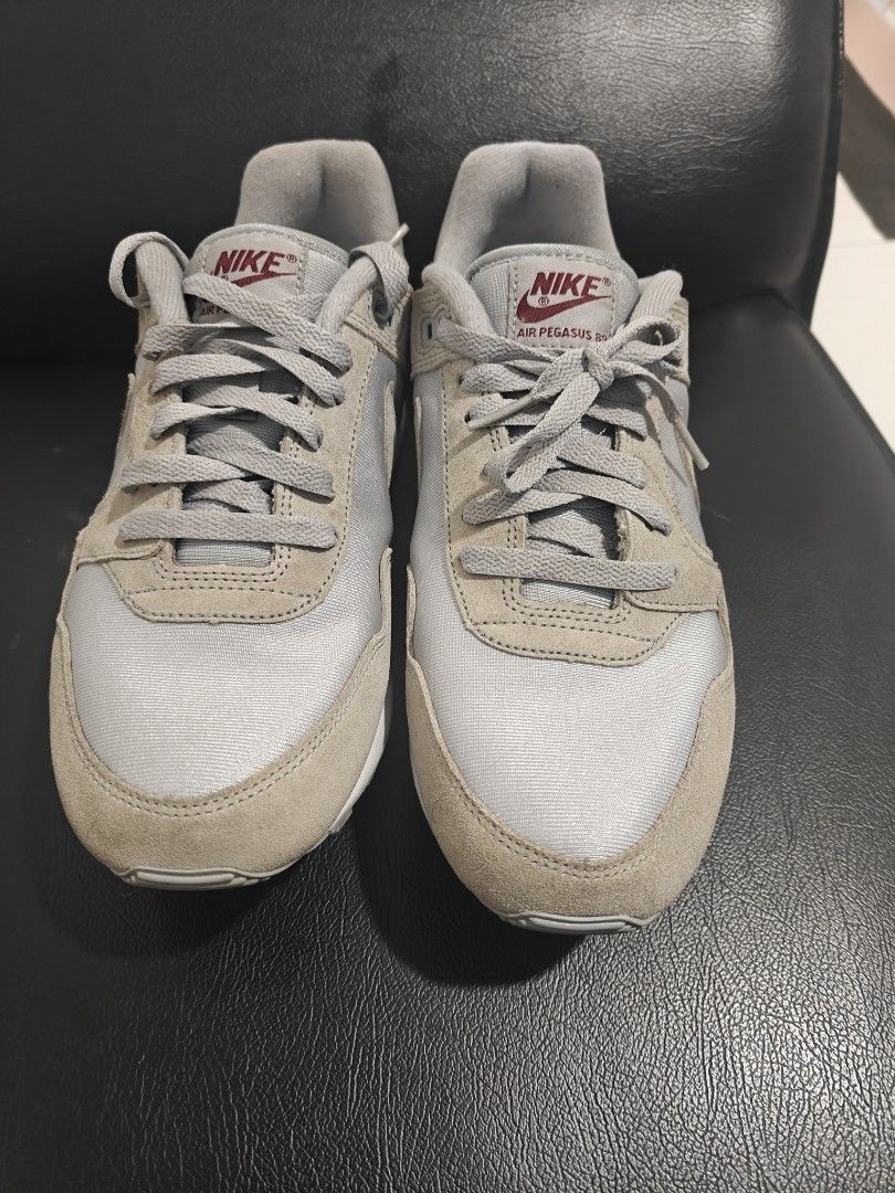 Nike pegasus 89 (Category: Sneakers) located in Pasig City. Submitted by p0mgarcia (Listing ID 1466413581, Image 2). Description: nike air pegasus 89 lightly used with orig box rfs: too small meetup or lalamove buyer pays shipping .