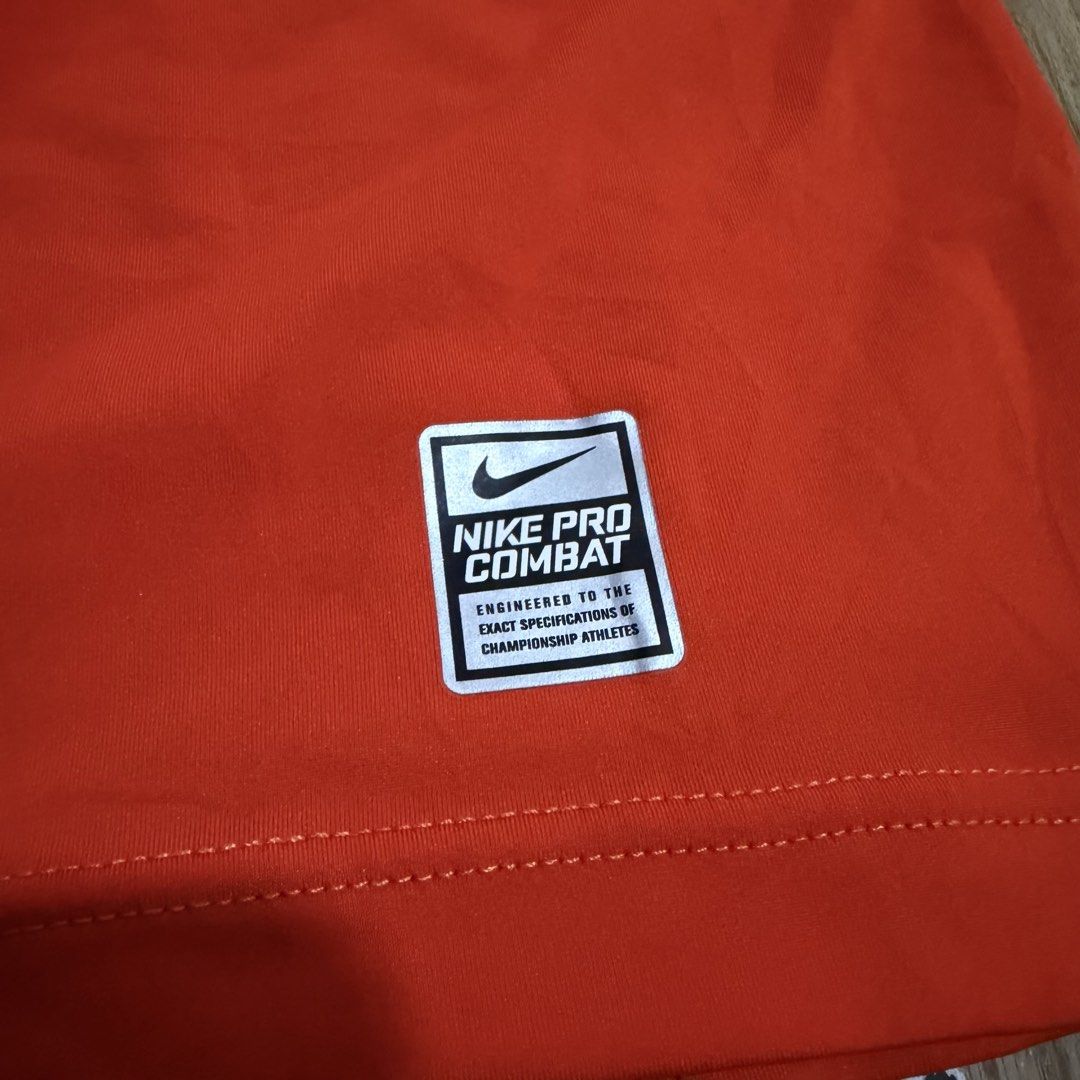 Nike Pro Combat Sando (Category: Activewear) located in Davao. Submitted by ckkb1821 (Listing ID 1466351754, Image 2). Description: Nike Pro Combat Sando Medium (16 x 27"L) Stretch fabric Excellent condition, no issue ₱399 only +SF.