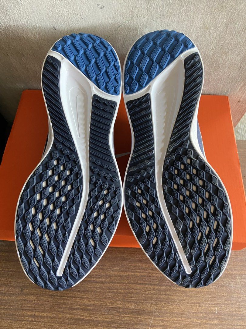 Nike Quest Running Shoes Navy Blue (Category: Sneakers) located in Malolos. Submitted by anthony_collectibles (Listing ID 1466359544, Image 3). Description: Nike Quest Running Shoes Navy Blue Size 10 - Authentic Navy Blue Nike Quest running shoes - Clean uppers with crisp, fresh laces - White midsoles and durable blue/black tread outsoles - Includes original orange Nike shoebox - Ideal for running and everyday casual wear.