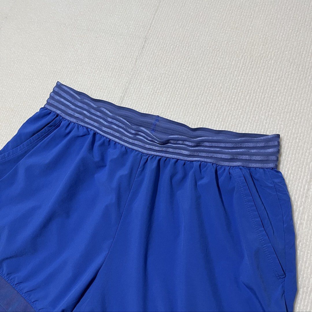 nike running short (Category: Activewear) located in Malay. Submitted by oplt_dept. (Listing ID 1466457925, Image 3). Description: -washed & clean(ready to wear) -running essentials -waist:30-36 stretchable -length:13 -leg opening:12 -exellent condition -made in Vietnam .