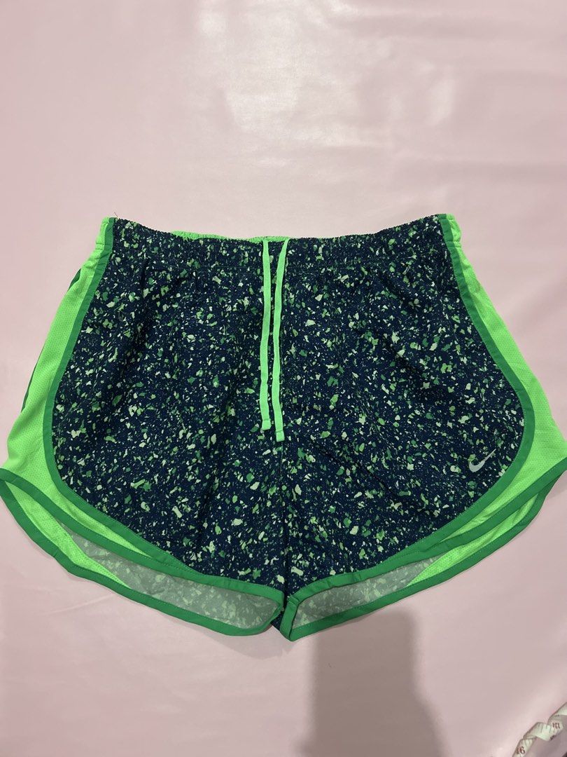 Nike Running Short (Category: Activewear) located in Manila. Submitted by chen_clybelles (Listing ID 1466468423, Image 1). Description: .