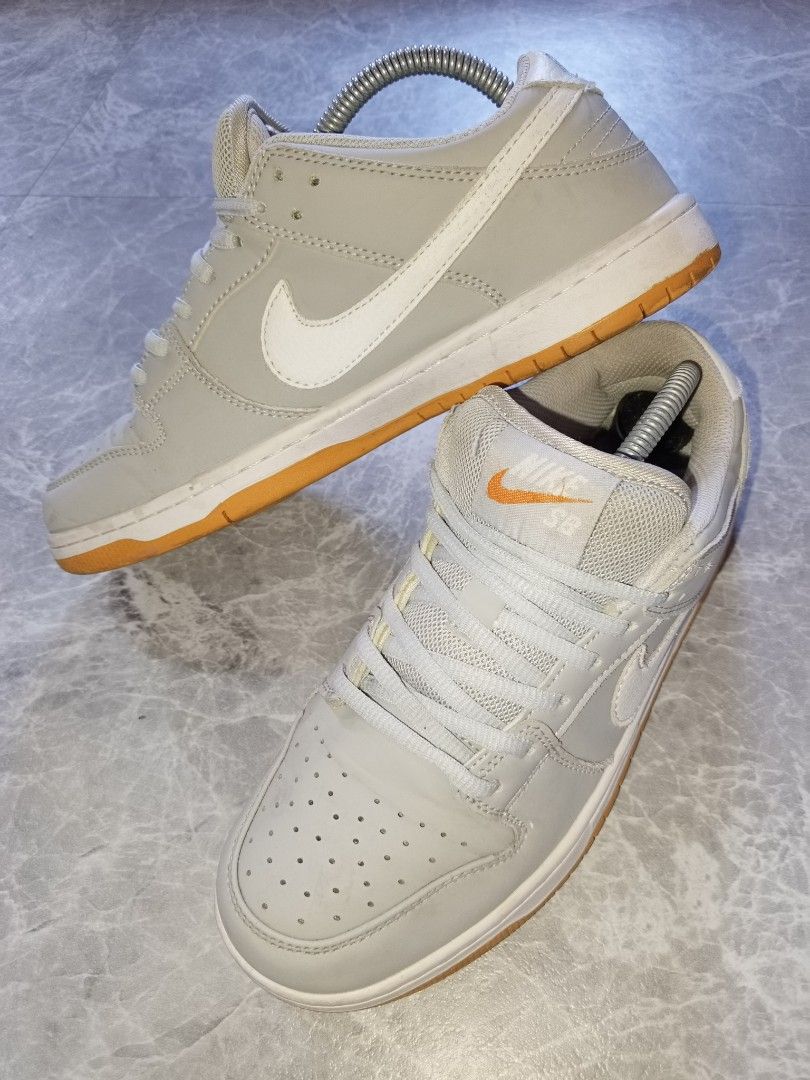 NIKE SB DUNK LOW PRO "WOLF GREY GUM" (Category: Sneakers) located in Taytay. Submitted by ThriftRacks (Listing ID 1466404066, Image 2). Description: FREE SHIPPING‼️ PRELOVED/THRIFTED FROM UKAY SHOE BALE NIKE SB DUNK LOW PRO "WOLF GREY GUM" SIZE US 8.5 EUR 42 CM 26 LIGHTLY USED J&T Express Lalamove for nearby cities Free Shipping Strictly Payment First Mode of payment-Maya & Gotyme.