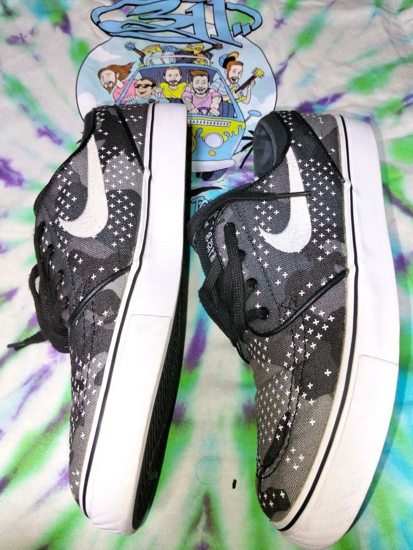 Nike stefan janoski (Category: Sneakers) located in Davao. Submitted by ljay.thriftedfinds (Listing ID 1466375202, Image 3). Description: size 8 good as new no issue.