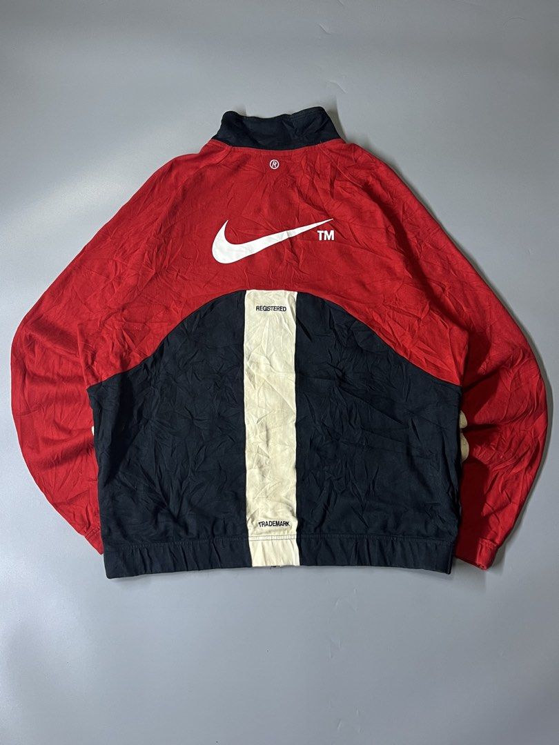 Nike Swoosh Tm (Category: Coats, Jackets and Outerwear) located in Manila. Submitted by villadolid77084 (Listing ID 1466390861, Image 1). Description: Nike swoosh Tm Size 2xl best fit xl Dimes 24x28 Color rate 9.5/10 No issue Excellent condition Price 800+sf📩 Location Laspiñas📍.