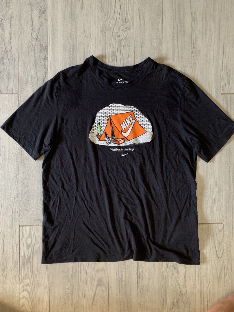 Nike T shirt Original (Category: Activewear) located in Manila. Submitted by true_dailylifestyle (Listing ID 1466434460, Image 1). Description: Nike Tee J1 Shoes design 🔥 Size fit: Medium 22x28 Condition: Like new Tags: Completed CR/ 10/10 Authen* DM .
