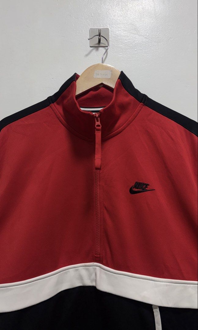 Nike Tritone Half Zip Track Jacket (Category: Coats, Jackets and Outerwear) located in Manila. Submitted by petlover777 (Listing ID 1466411659, Image 2). Description: 24.5 x 27 (large to xl) GOOD AS NEW! 🔥 Pick up location: Barangay 235 Zone 22 Abad Santos Manila Delivery: J&T | Lalamove.