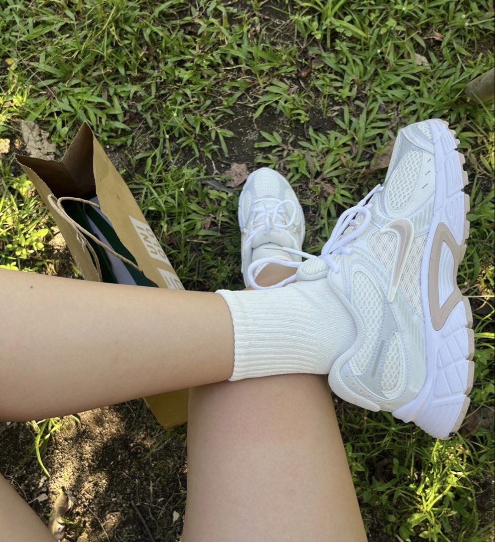 Nike V2K Run Summit White Metallic Silver Pink (37) (Category: Sneakers) located in Guinobatan. Submitted by ktonkatsu (Listing ID 1466357411, Image 1). Description: 📍BICOL Shipping via J&T - Model: Nike V2K Run - Colorway: White, Metallic Silver, Soft Pink - Condition: Worn once for photos (basically brand new, spotless uppers, clean soles) - Style: Chunky retro runner with breathable mesh panels - Comfort: Highly cushioned midsole, perfect for