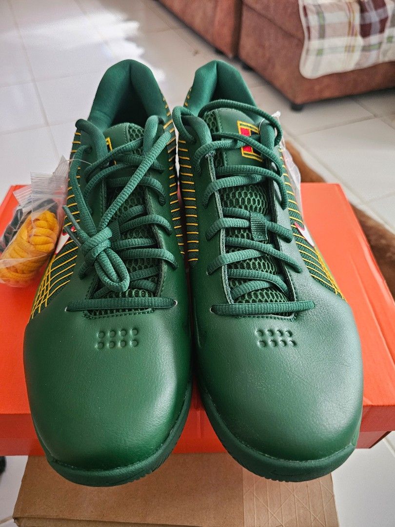 Nike Vapor 12 "Hypersmash (Category: Sneakers) located in Mariveles. Submitted by mcvon (Listing ID 1466461546, Image 1). Description: For Sale... nike zoom vapor 12 "Hypersmash" Sz.11.5 brand new original .