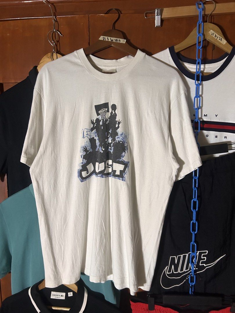 nike vntg shirt (Category: Tshirts & Polo Shirts ) located in San Jose del Monte. Submitted by flocob (Listing ID 1466522694, Image 1). Description: .