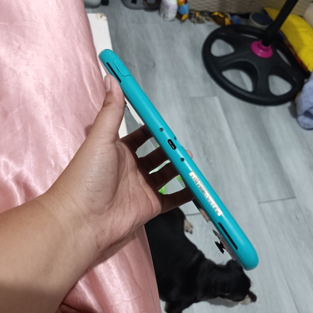 Nintendo Switch Lite Turquoise (Category: Nintendo) located in Manila. Submitted by cedieleen (Listing ID 1466493800, Image 3). Description: Unit only, non jailbreak no games, no sd card honest issue: hard press down button, signs of usage bawal sa maarte, nalalaro pa rin fix price 3,800 only.